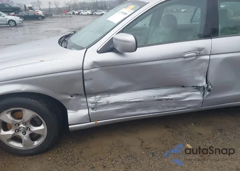 2002 Jaguar S-Type 3.0L V6 z USA, uszkodzony, nr VIN SAJDA01N72FM35298